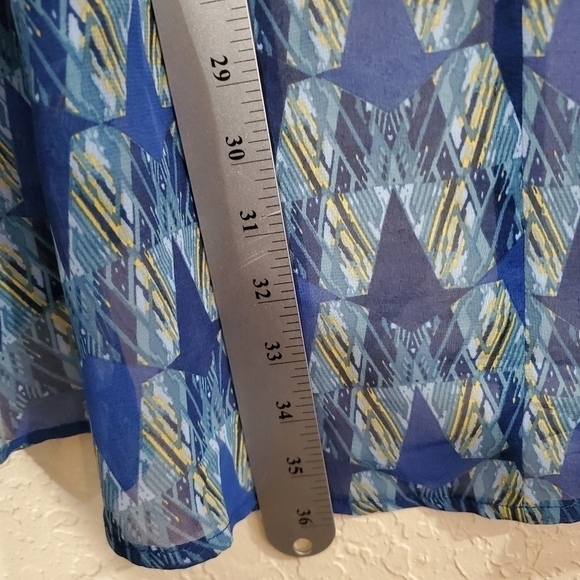 Lularoe Kimono Blue White Yellow Open Front Geometric Size Small - Picture 6 of 6